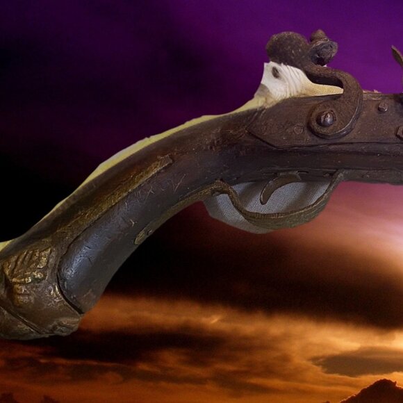 Flintlock Pistol (MAKE OFFER) - Picture 1 of 5